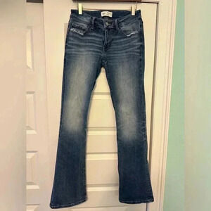 BKE Women’s Stella Slim Fit Low Rise Bootcut Jeans Size 28x33 Long Style ABK5608